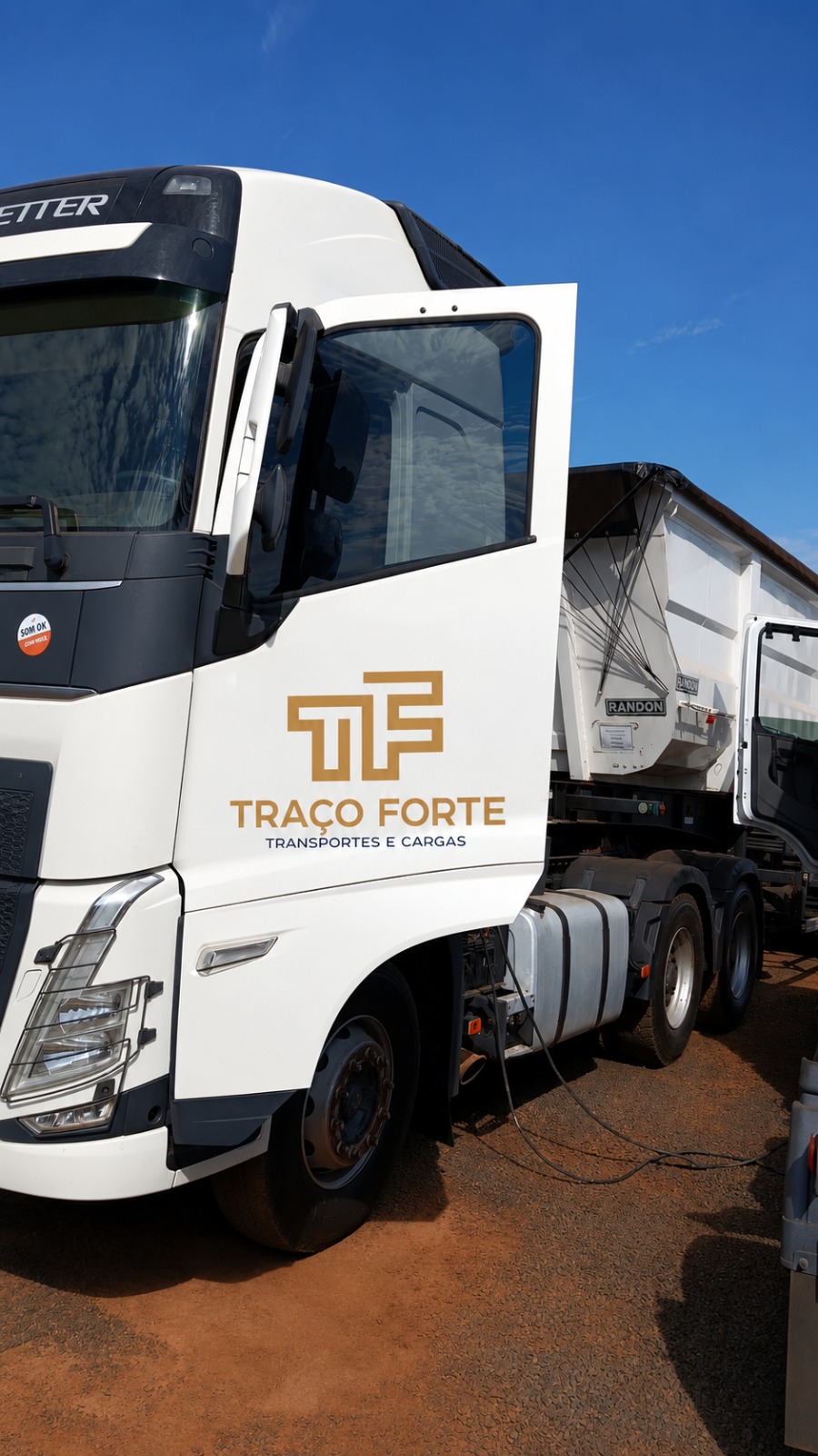 Carreta da Traço Forte